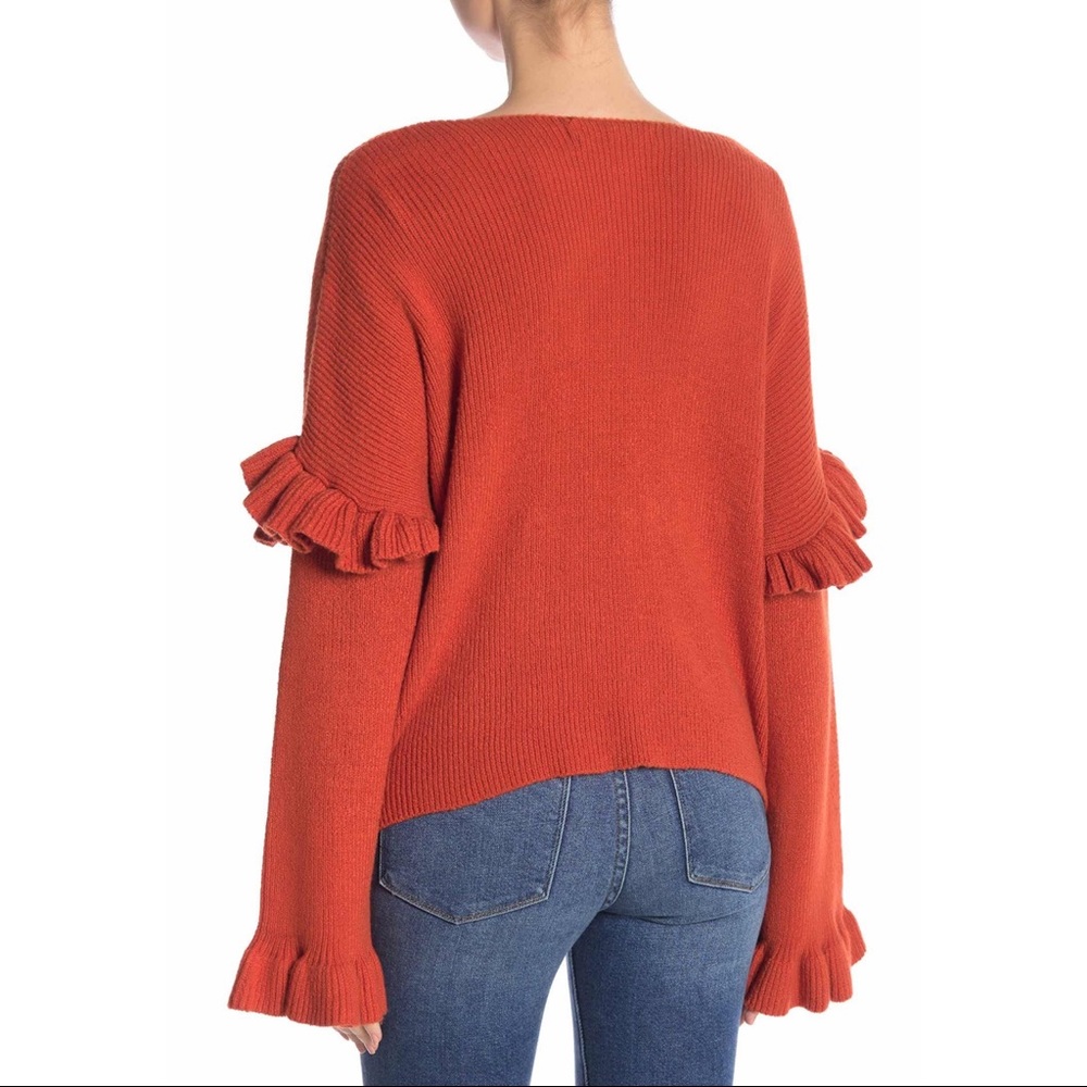 NWT Cupcakes & Cashmere Ruffle Slouchy Sweater - Picture 2 of 2